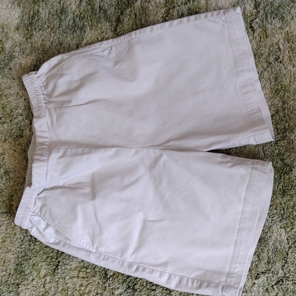 the Tog Shop Pants - Women's petite shorts size 10P